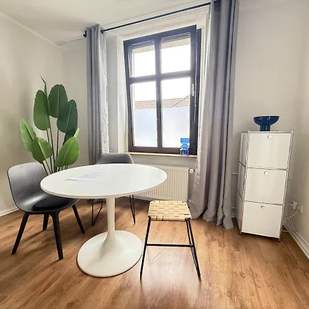 Altbautraum Nah Ddorf-Koeln 2 Zimmer 3 Gaeste Neu Lejlighed Aachen